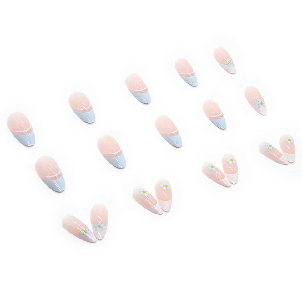 24Pcs Teardrop Cute Little Flower False Nail Art Full Cover Removable Artificial Fake Nails Coffin Ballerina Press-On Nails Art