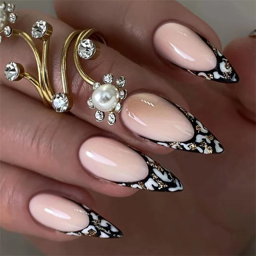 24Pcs Teardrop Cute Little Flower False Nail Art Full Cover Removable Artificial Fake Nails Coffin Ballerina Press-On Nails Art