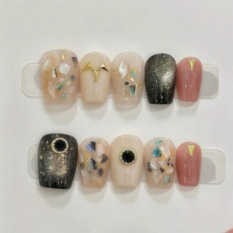 10Pcs Short Square Black White Handmade Nails with Gold Moon Design Glitter Cat Eye Fashion Nails Wearable Full Cover Press On